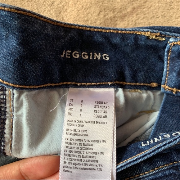 Skinny Jeans (american eagle outfitters) - Picture 3 of 4